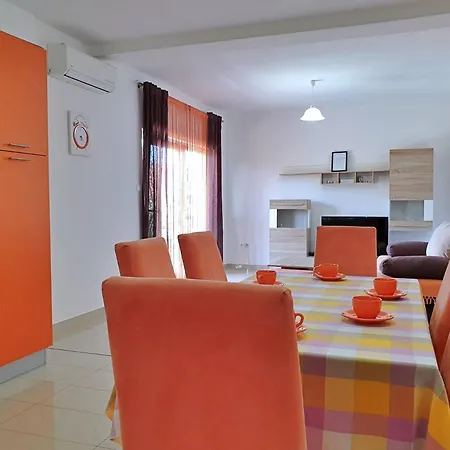 Rea Apartment Silo (Krk)